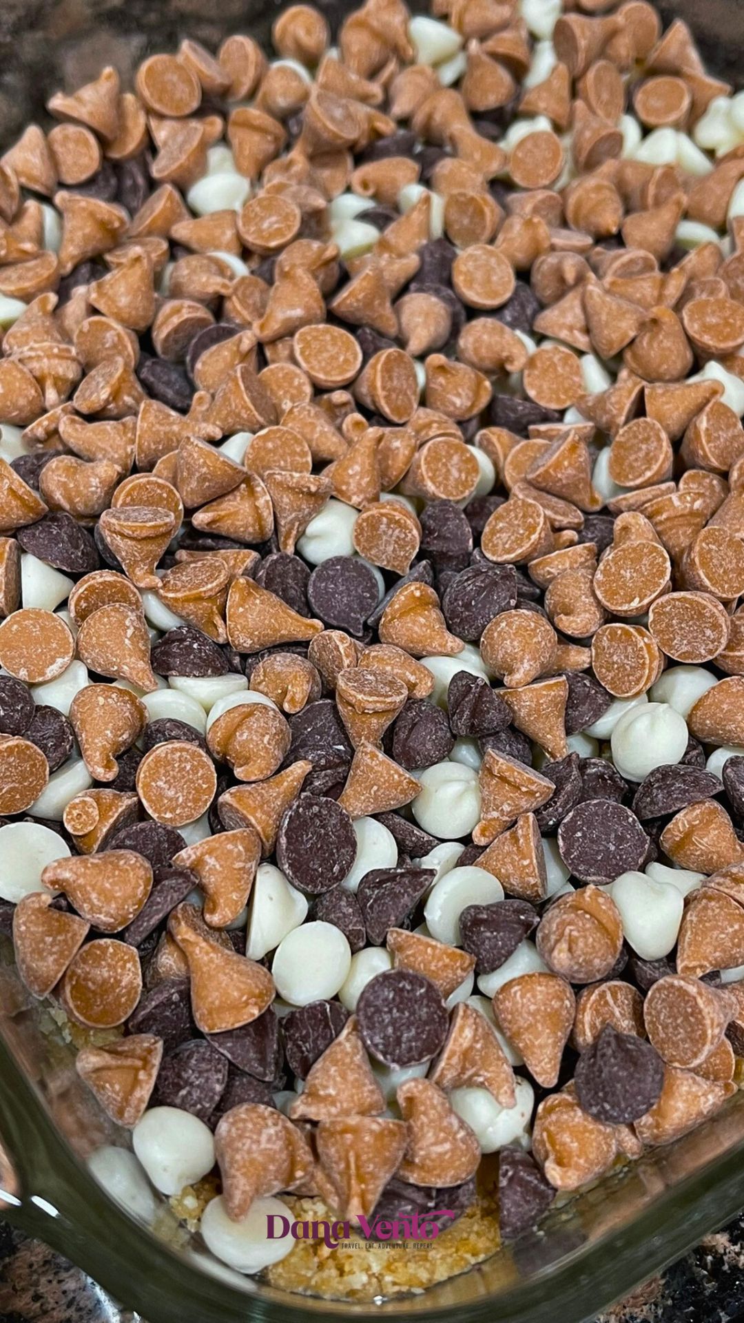 Butterscotch chips on top of chocolate chips 